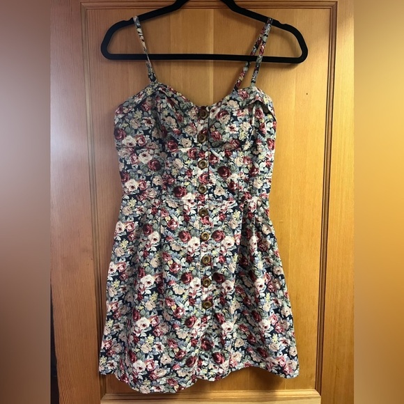 Poetry Large Women’s Dress floral with padded bust elastic back adjustable strap - Picture 1 of 10